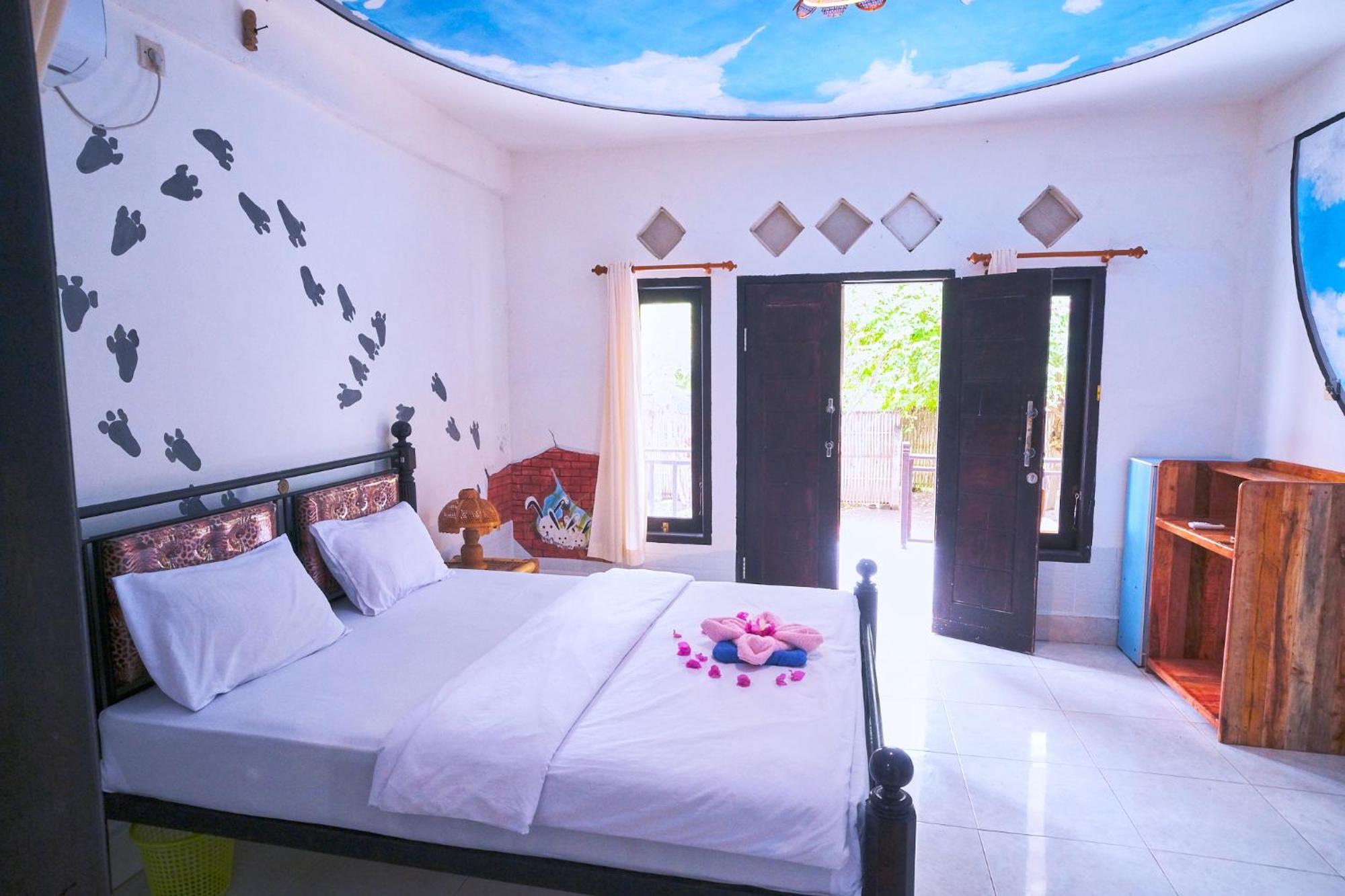 The Rabbit Tree Hostel Gili Meno Εξωτερικό φωτογραφία