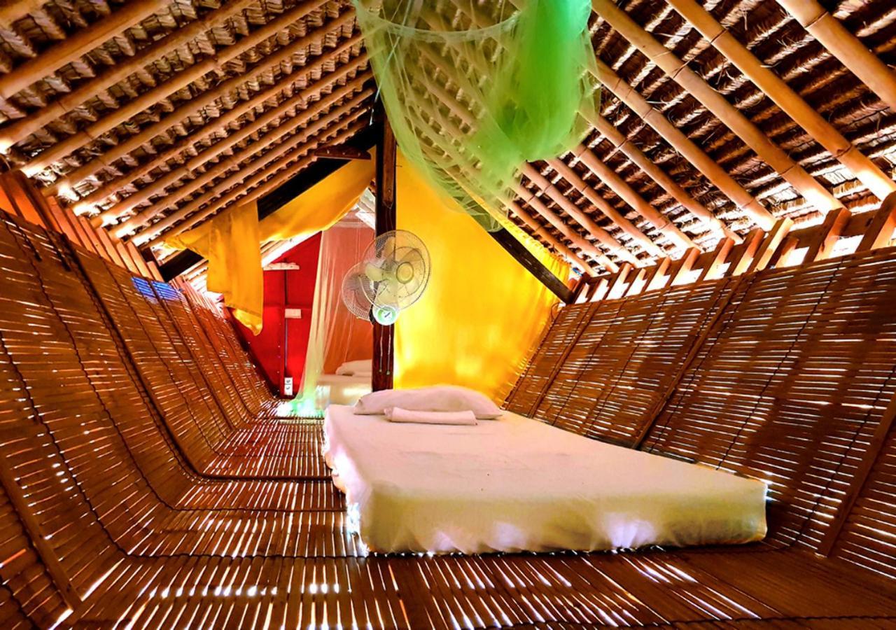 The Rabbit Tree Hostel Gili Meno Εξωτερικό φωτογραφία