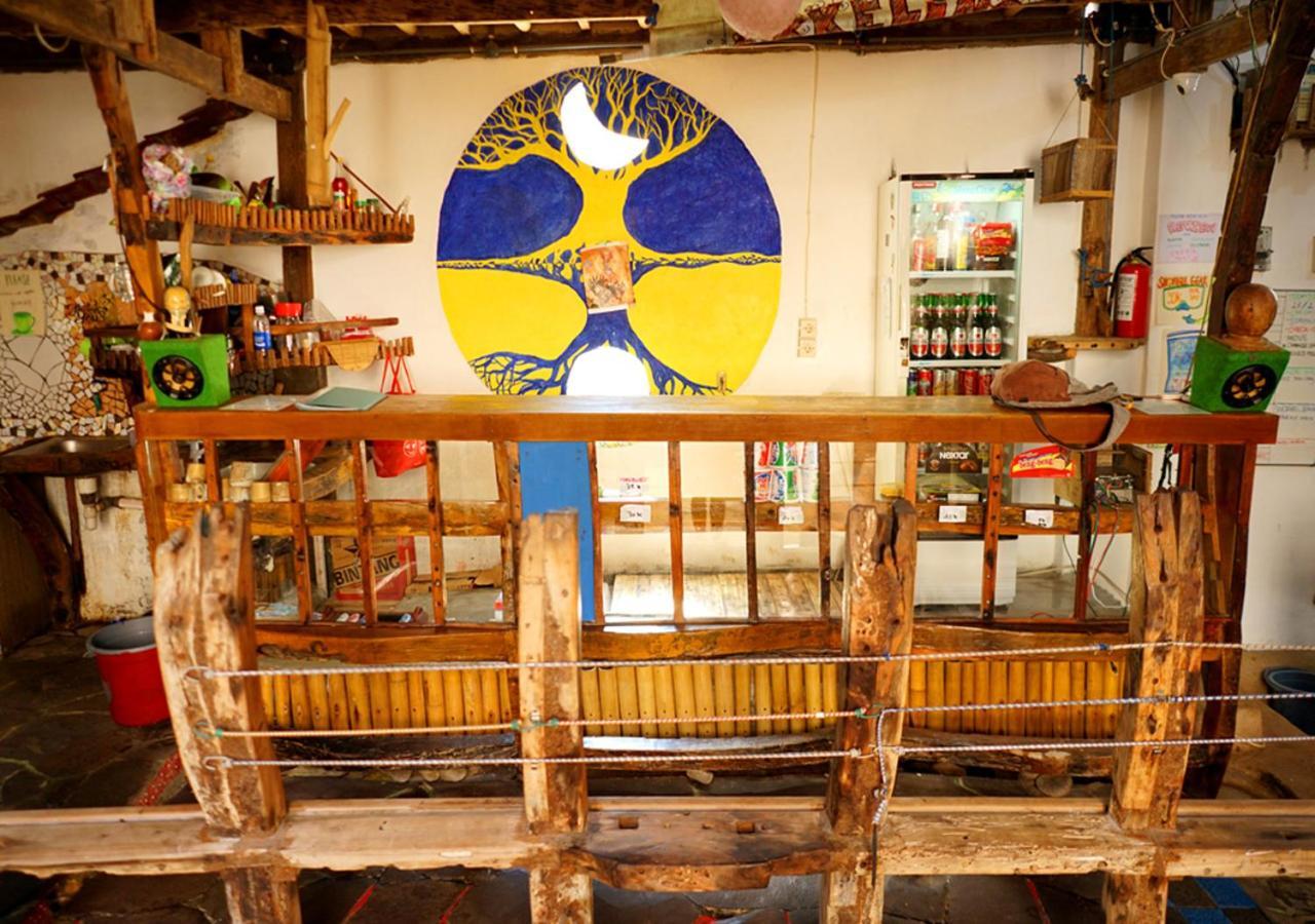 The Rabbit Tree Hostel Gili Meno Εξωτερικό φωτογραφία