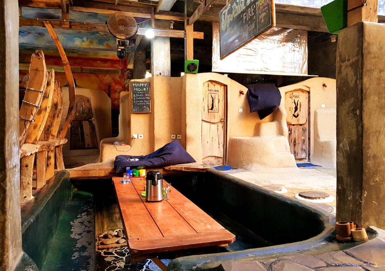 The Rabbit Tree Hostel Gili Meno Εξωτερικό φωτογραφία